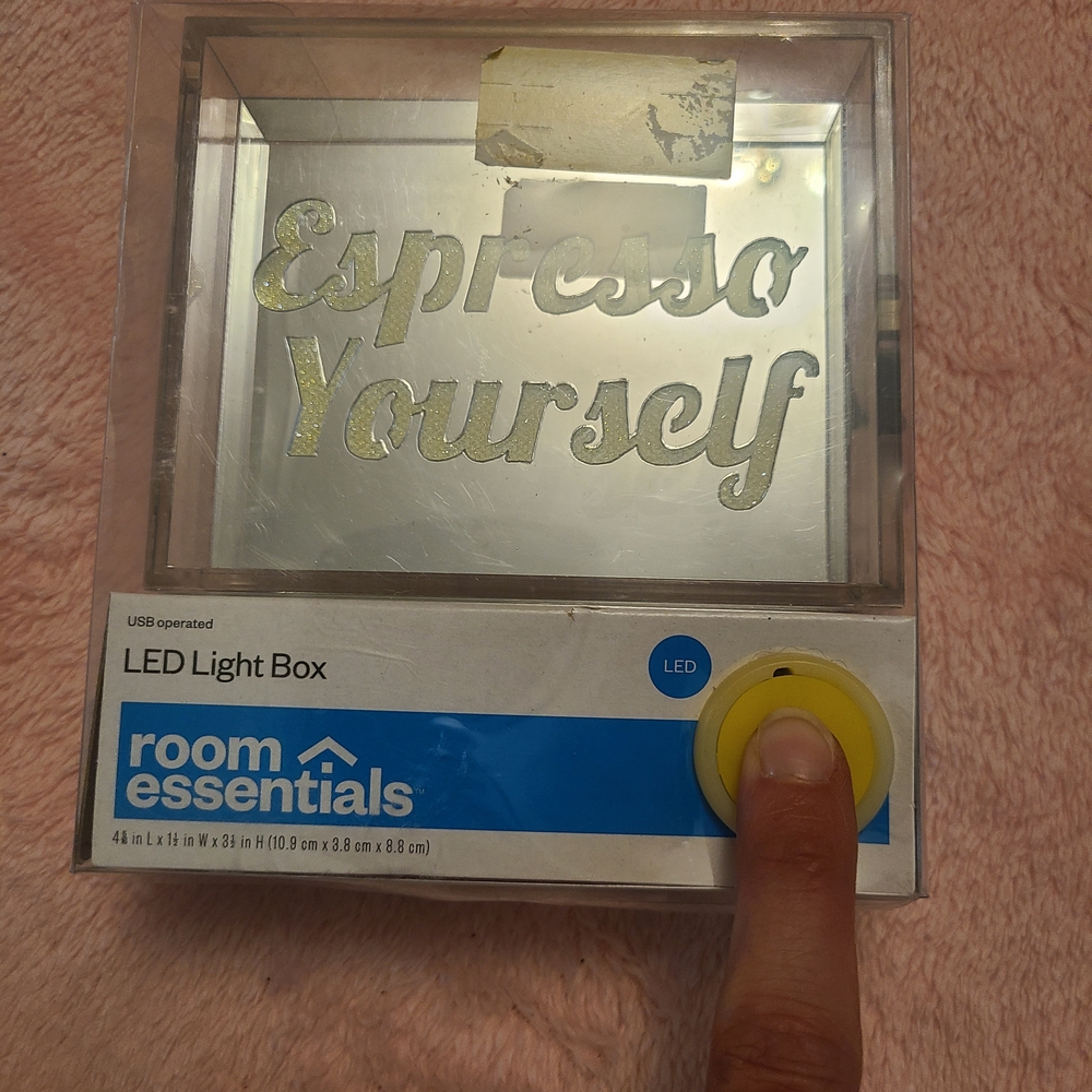 Room Essentials LED Light Box - Picture 3 of 5